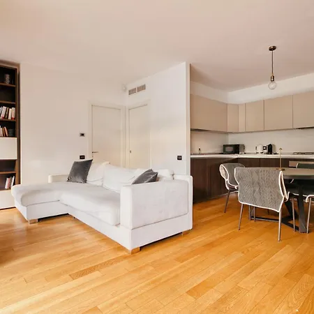 Hostmate - - Ulpio Traiano Апартаменты *