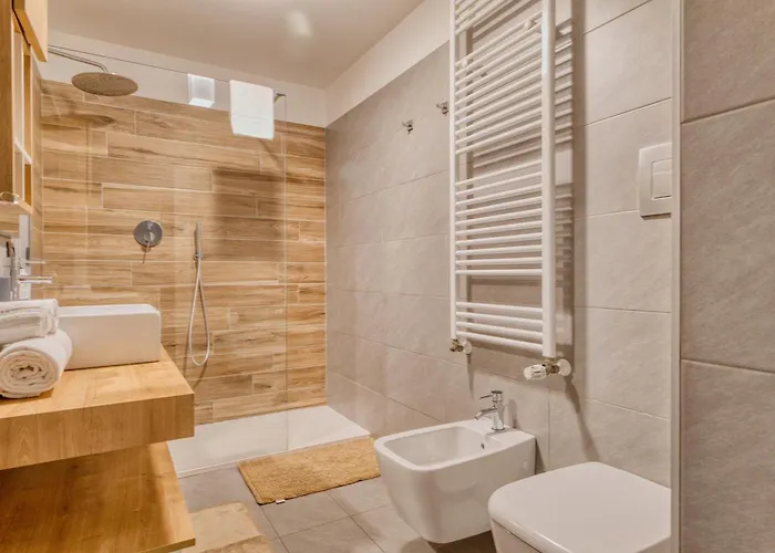 Apartment Hostmate - - Ulpio Traiano